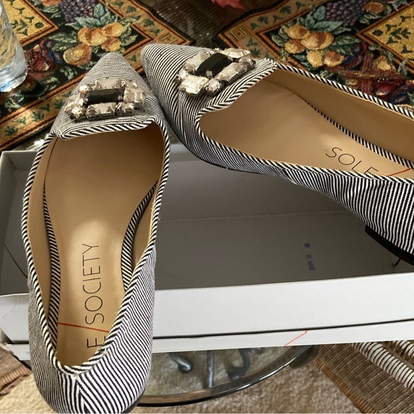 Sole Society flats - Picture 4 of 5